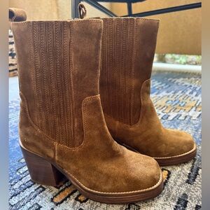 Seychelles Sweet Escape Pull on Ankle Boots